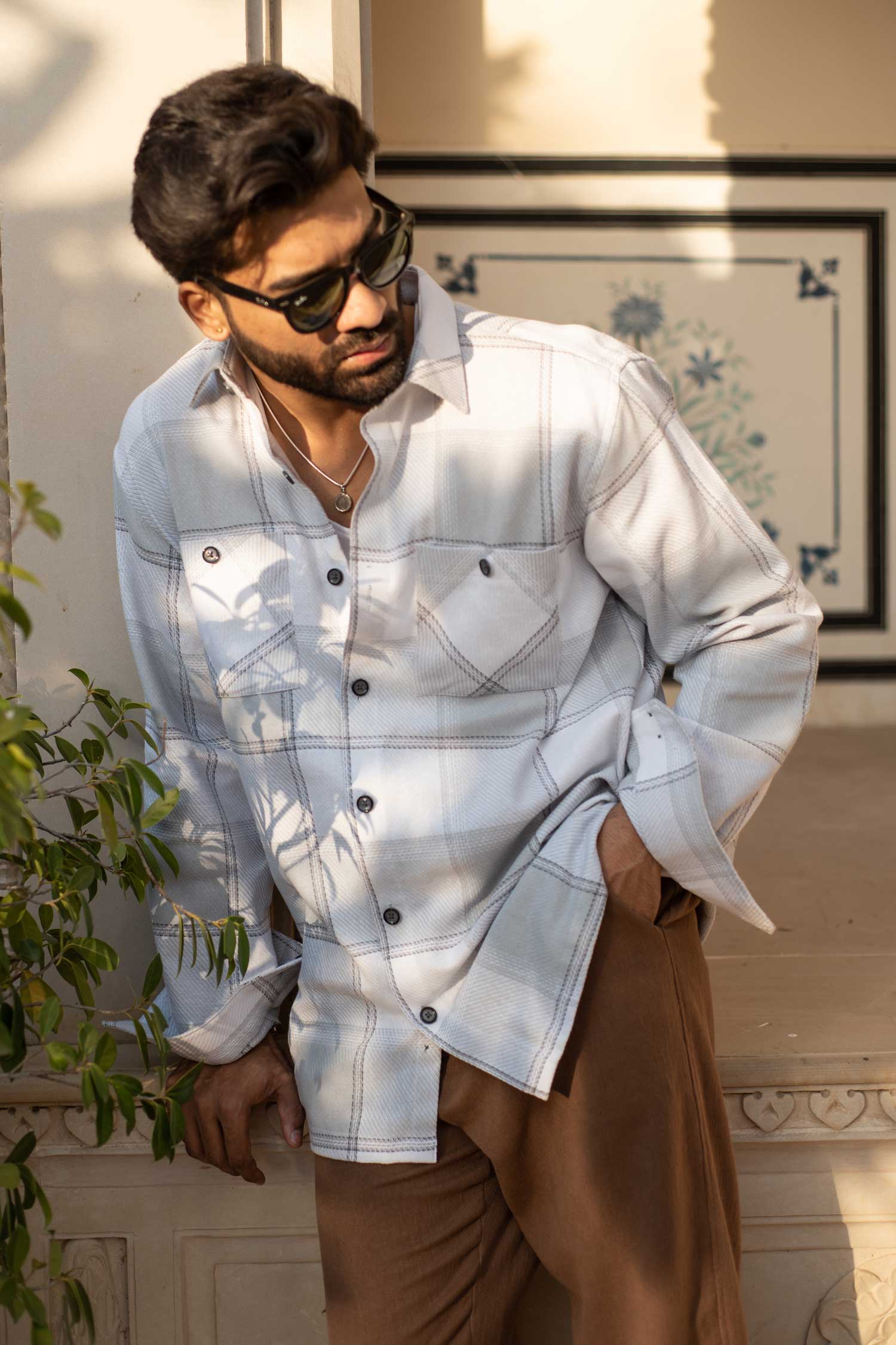 Frosttartan Checkmate- White and Grey Checkered Oversized Overshirt (Plus Size)