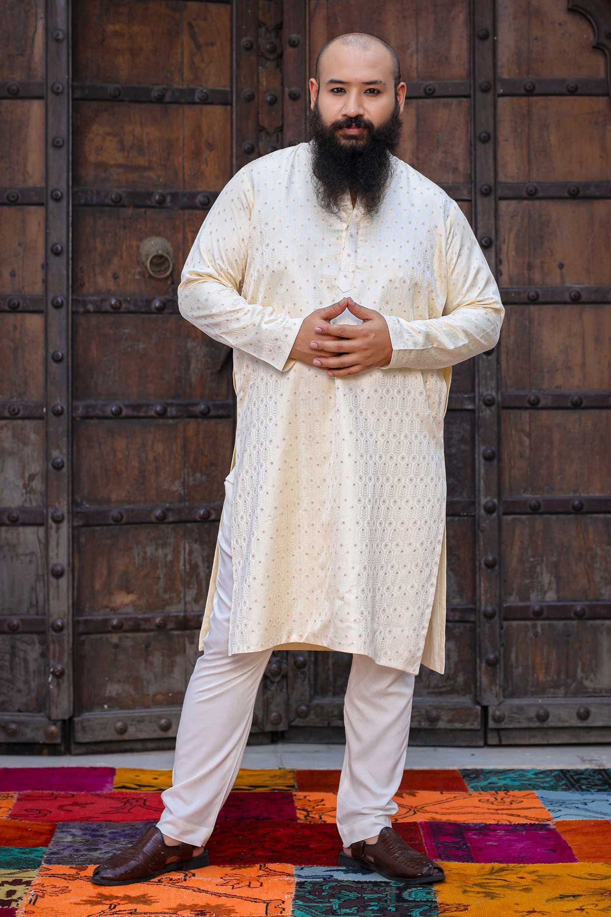 Ivory Elegance - Off white Zari Embroidered Kurta