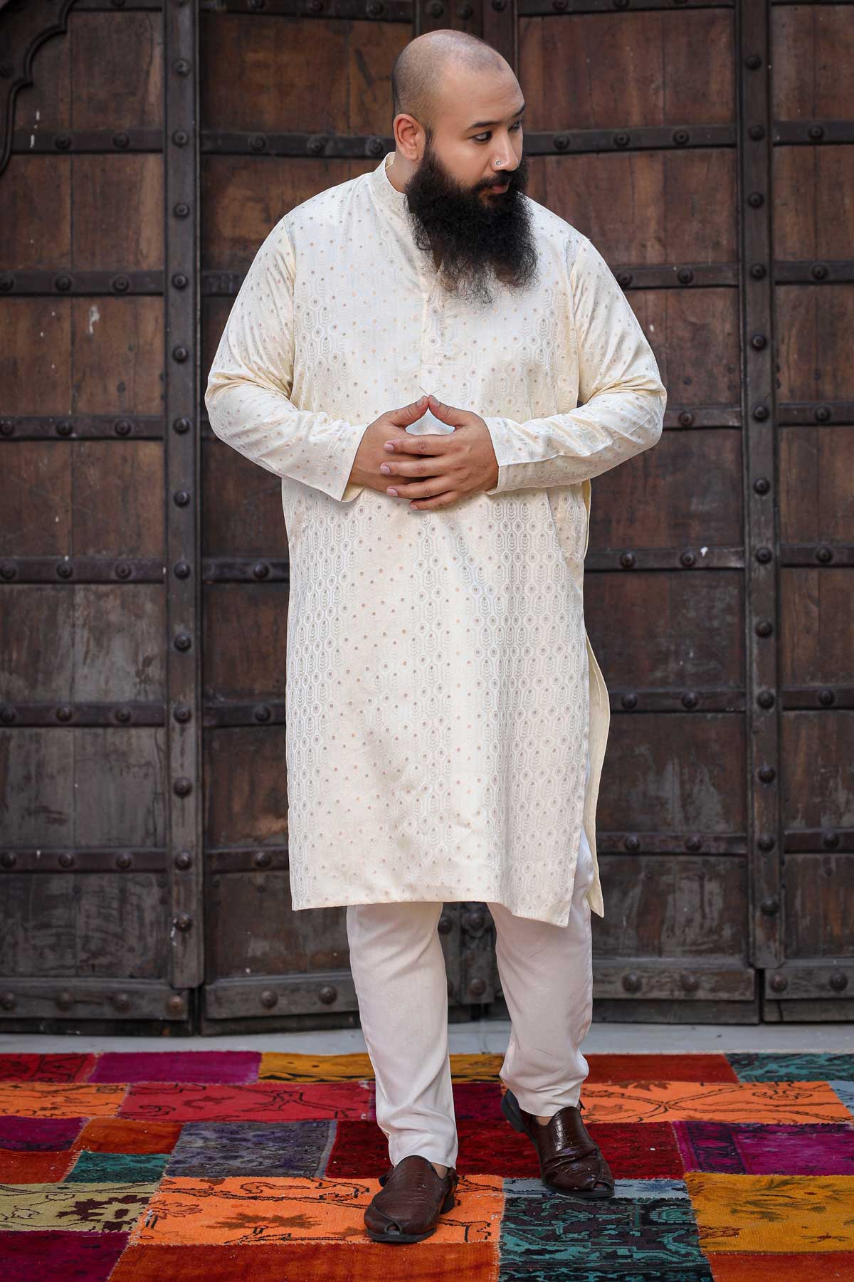 Ivory Elegance - Off white Zari Embroidered Kurta