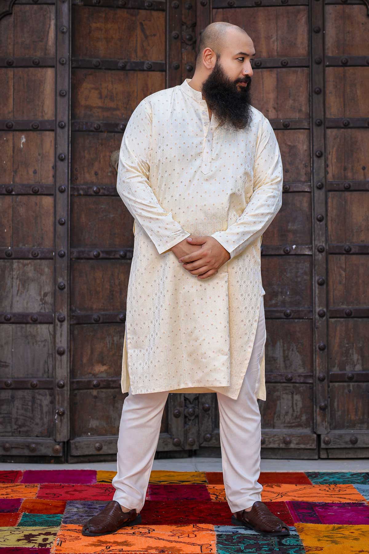 Ivory Elegance - Off white Zari Embroidered Kurta