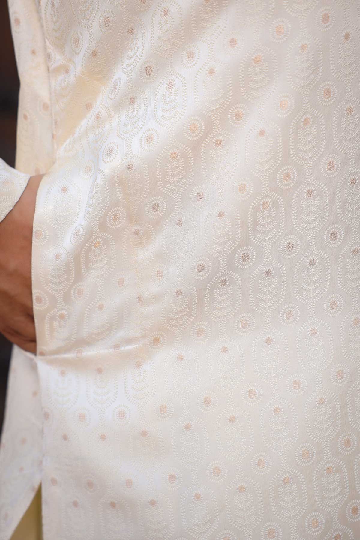 Ivory Elegance - Off white Zari Embroidered Kurta