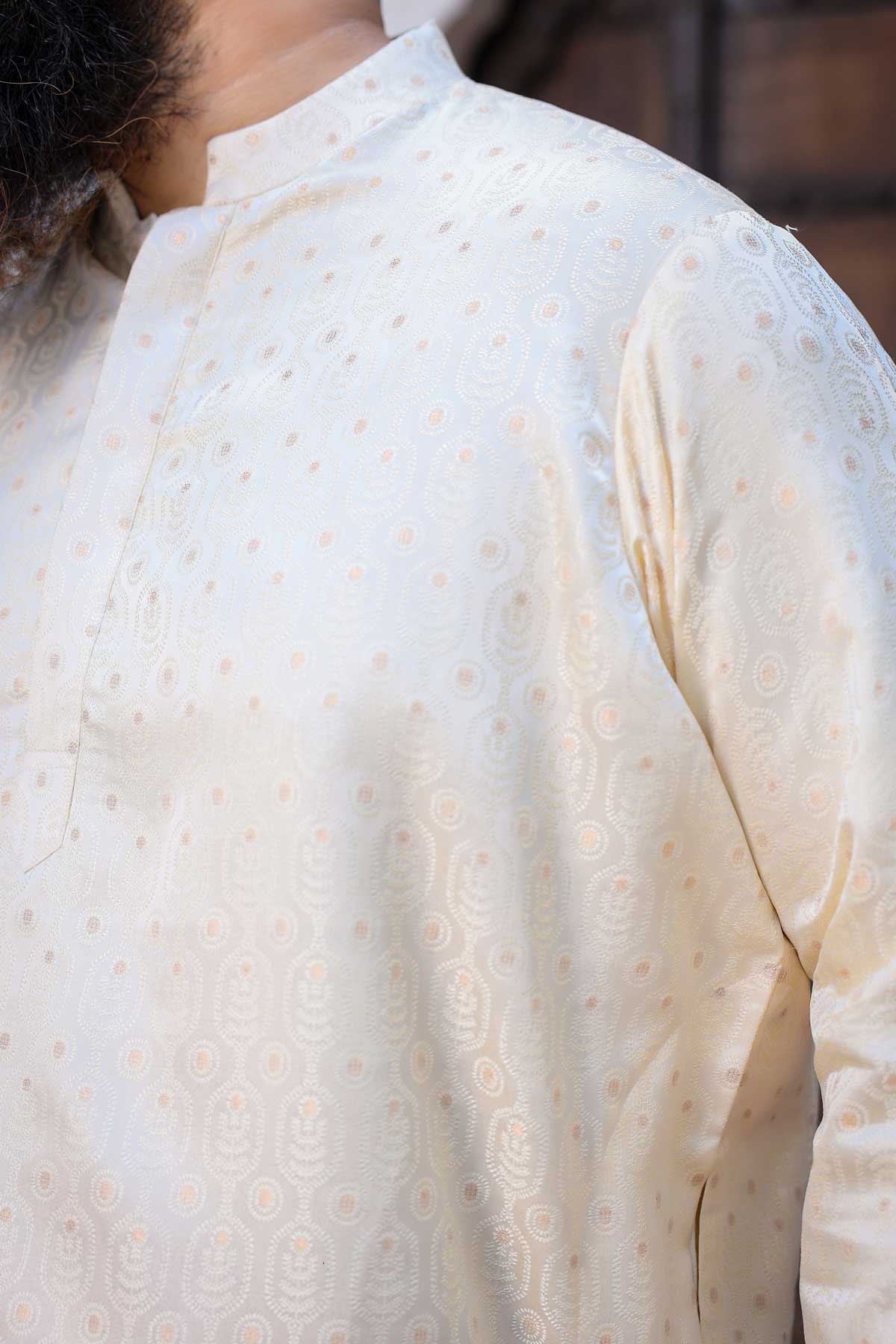 Ivory Elegance - Off white Zari Embroidered Kurta