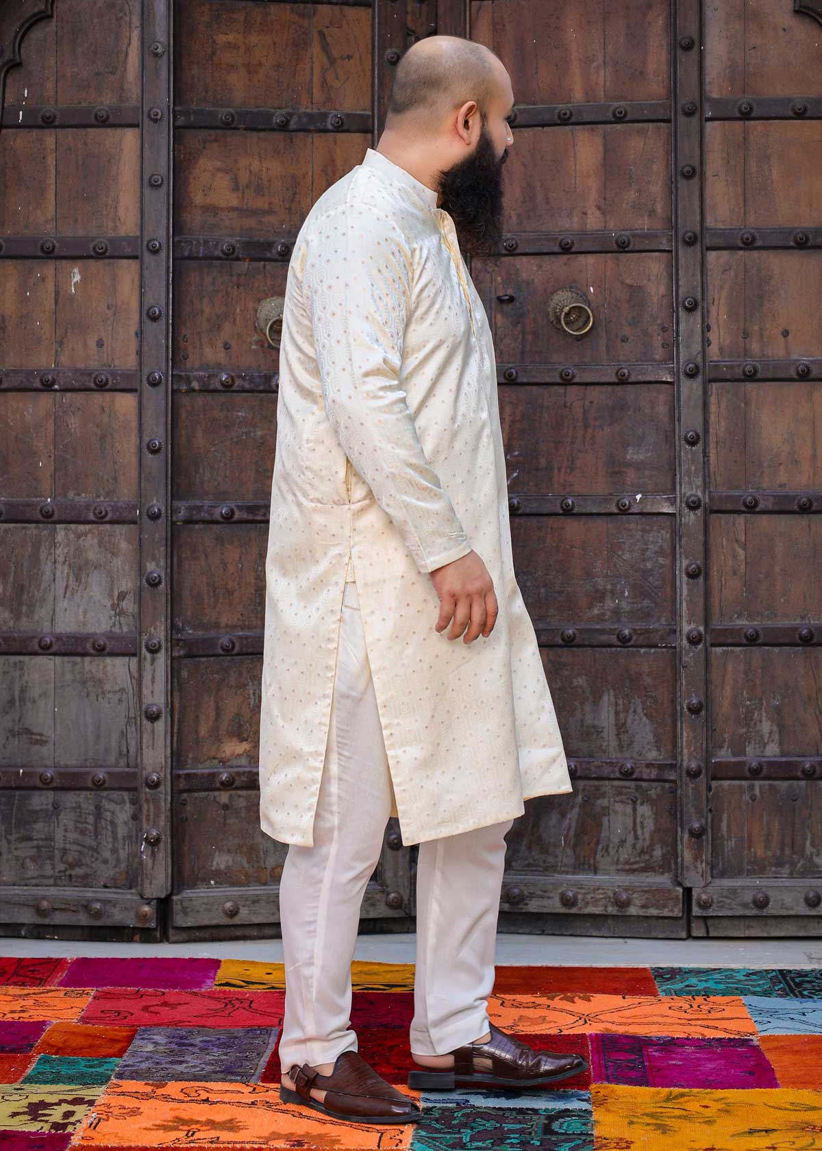 Ivory Elegance - Off white Zari Embroidered Kurta