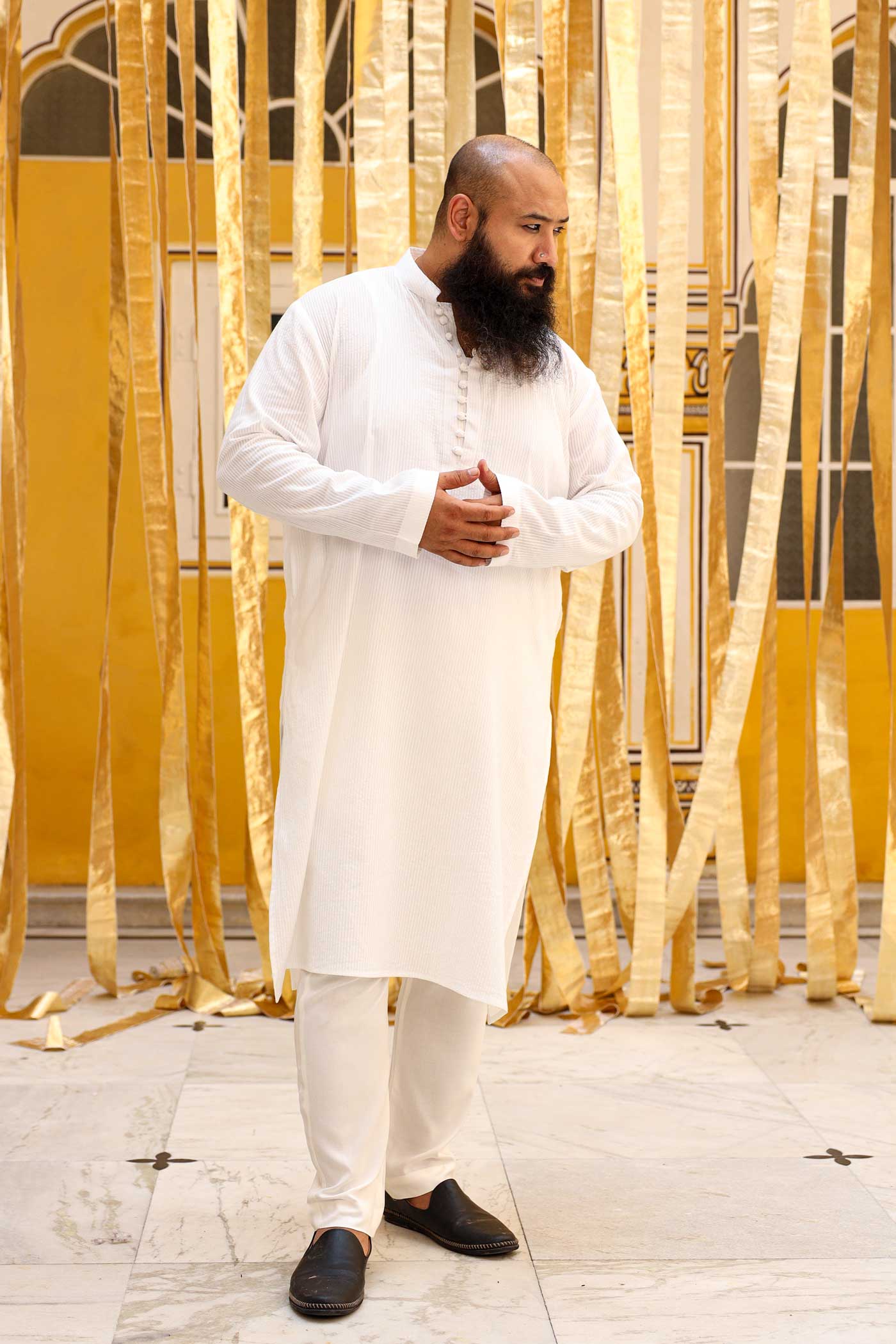 Peace - White Textured Floral Detailed Cotton Kurta