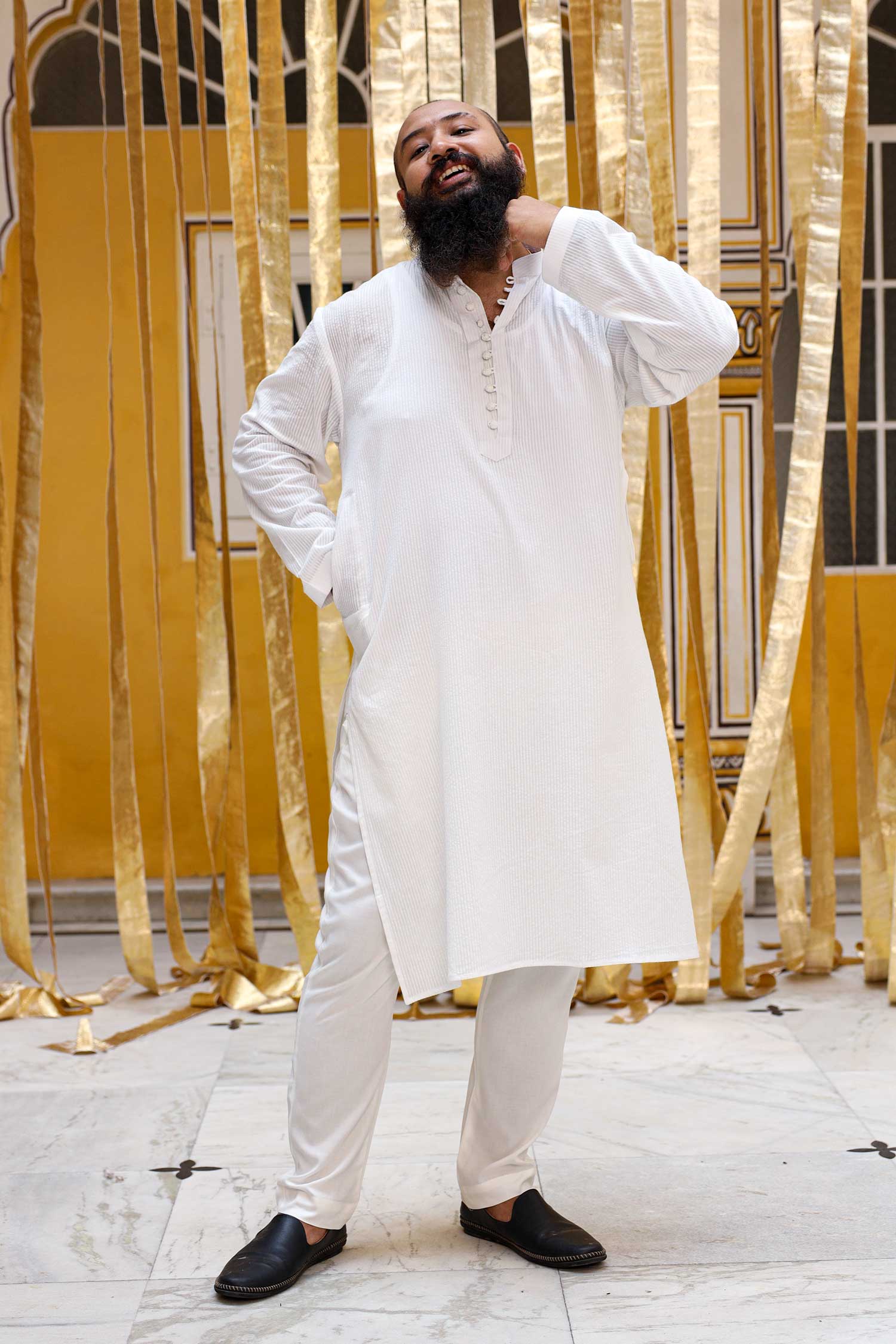 Peace - White Textured Floral Detailed Cotton Kurta