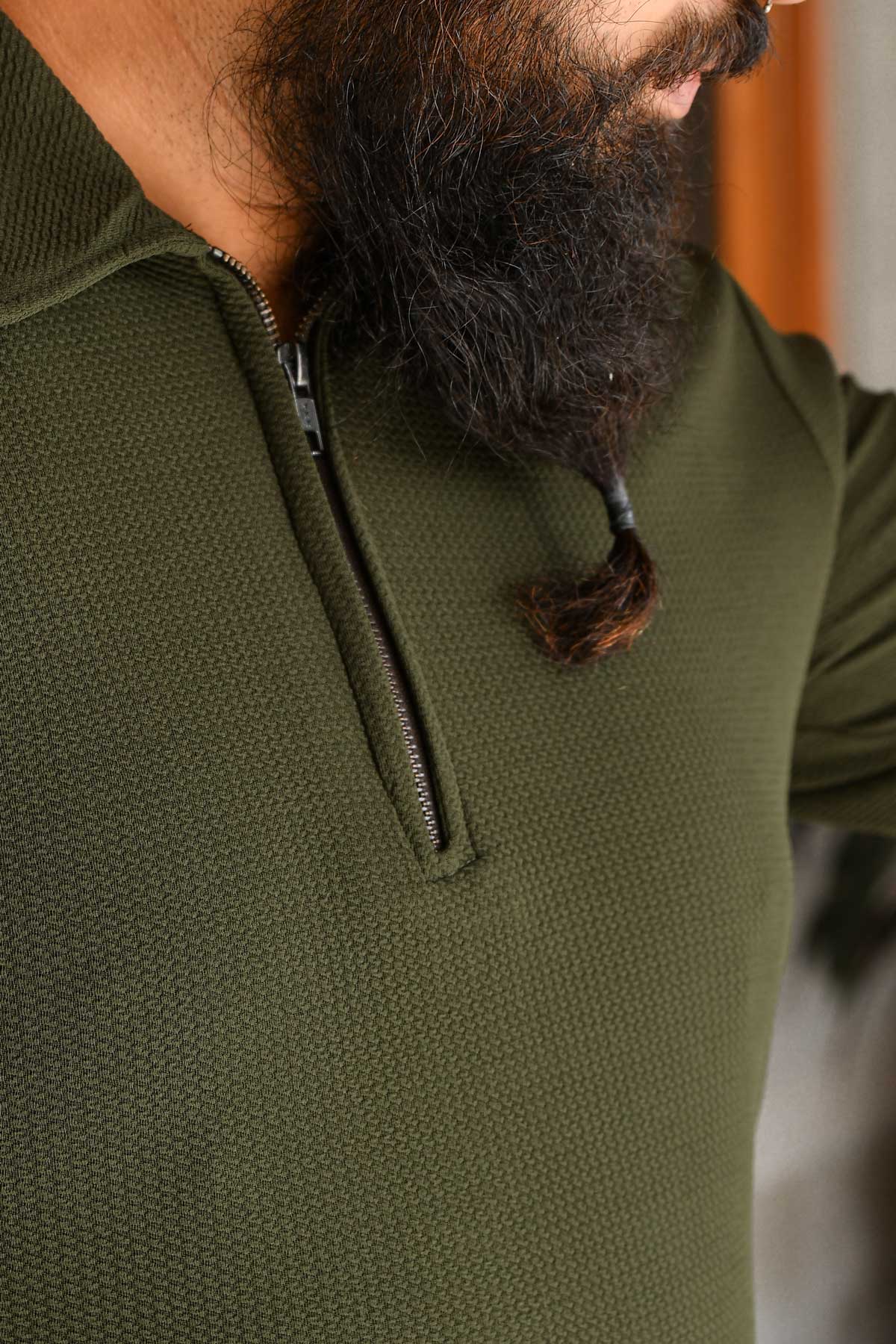 Olive - Olive Green Textured Lycra 4-way Stretchable Zipper Half Sleeve T- Shirt